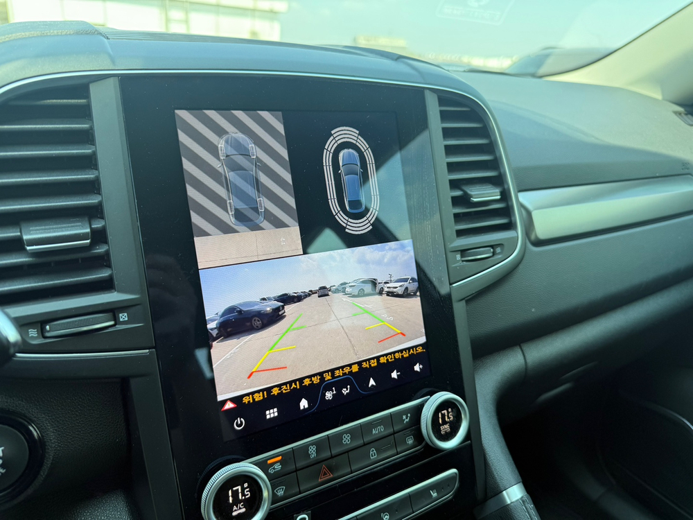 더 뉴 QM6 2.0 LPe LE 2WD 24년07월 25년형 39897km 완전무사고 이지라이프 매직테일게이트 이미지