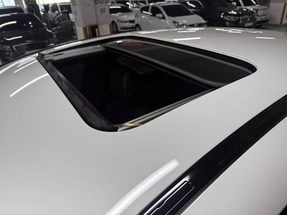 GLC-클래스 X253 GLC300 4MATIC 쿠페 중고차 20년07월 33191km 완전무사고 짧은키로수 이미지