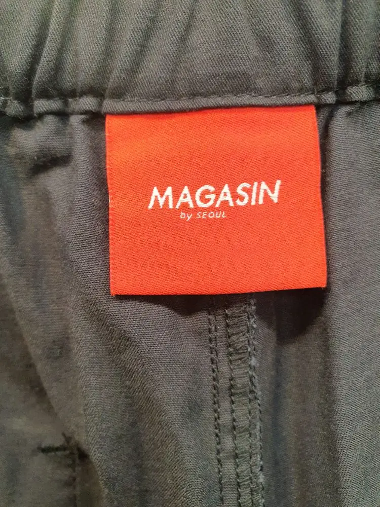 매거진 바이 서울(MAGASIN) 와이드 카고 밴딩 팬츠 (상태 최상) 이미지