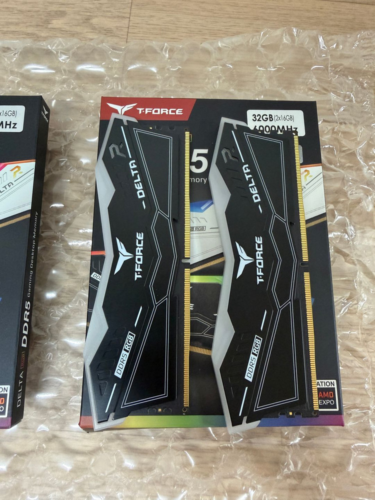 64GB 팀그룹 DDR5-6000 CL38 Delta RGB / 32GB(16Gx2) 미개봉1개, 개봉1개 이미지