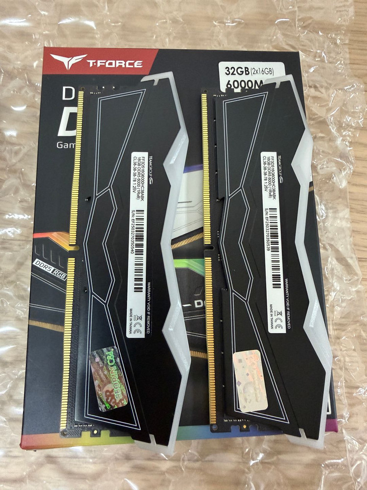 64GB 팀그룹 DDR5-6000 CL38 Delta RGB / 32GB(16Gx2) 미개봉1개, 개봉1개 이미지