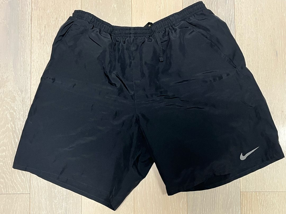 나이키 드라이핏 반바지 L 검정 팝니다 이미지