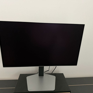 오딧세이 oled g8 27인치 4k (s27fg810) 팔아요 이미지