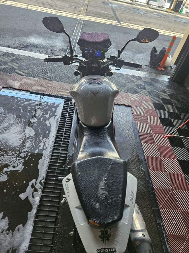 올드바이크 SYM 티투스 125 15년식 125cc 화석차 희귀차 소장용 네이키드 메뉴얼 바이크 오토바이 대차 판매 이미지