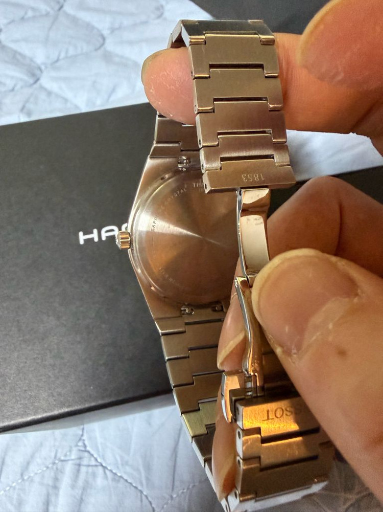 티쏘 PRX 40mm 로즈골드 쿼츠 시계 이미지