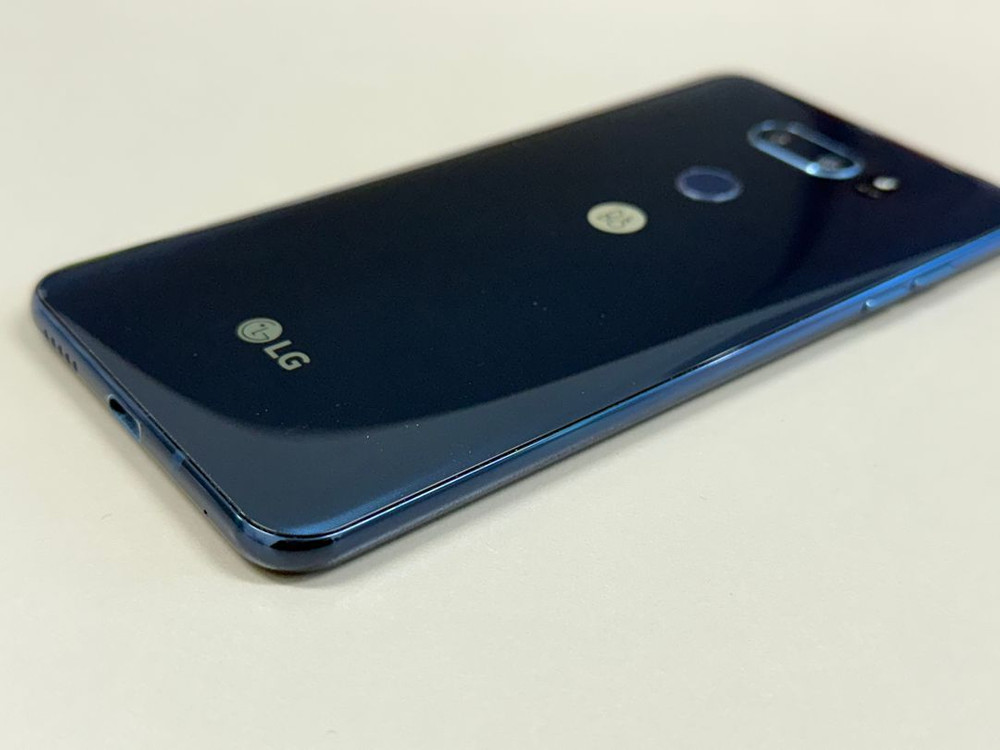 (6만원)LG V30 블랙 64G 무잔상 A급 단말기 검수완료 미파손폰 이미지