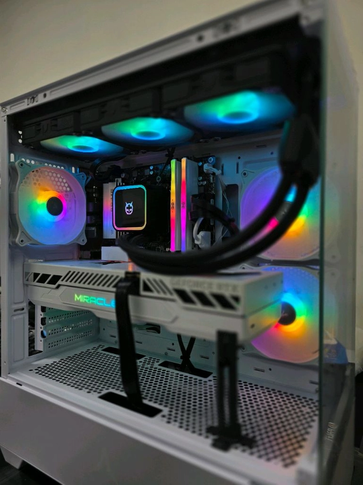 7800x3d 5070ti pc 판매합니다 이미지