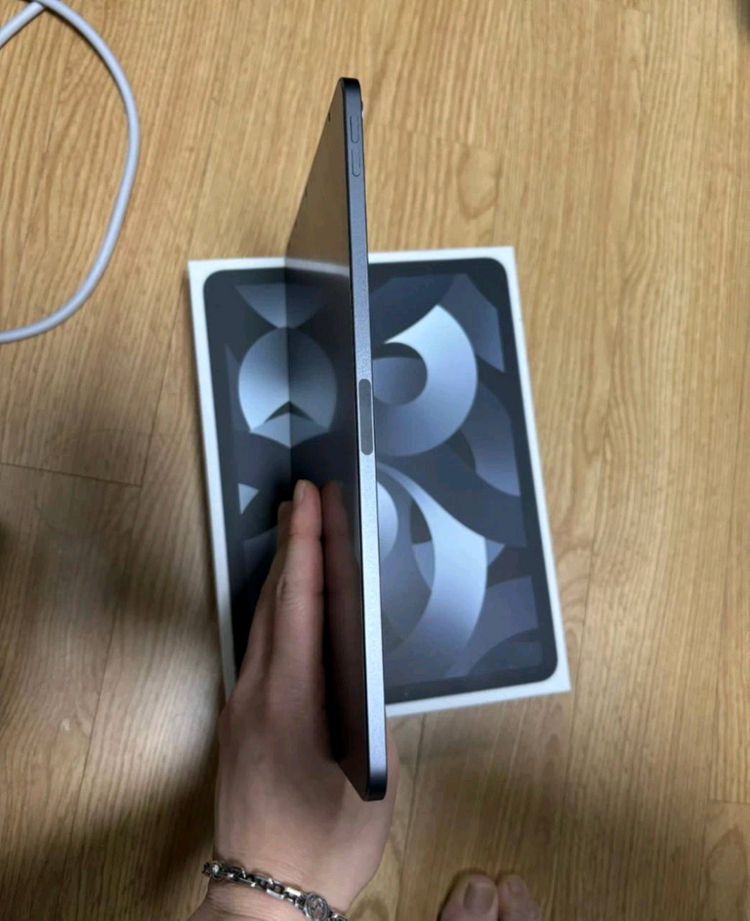 아이패드 에어5 펜슬2 256GB 와이파이 스그 이미지