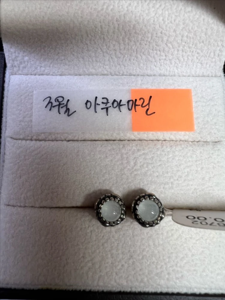 판도라 실버 단종 귀걸이 구탄 3월, 5월 개별구매가능 이미지