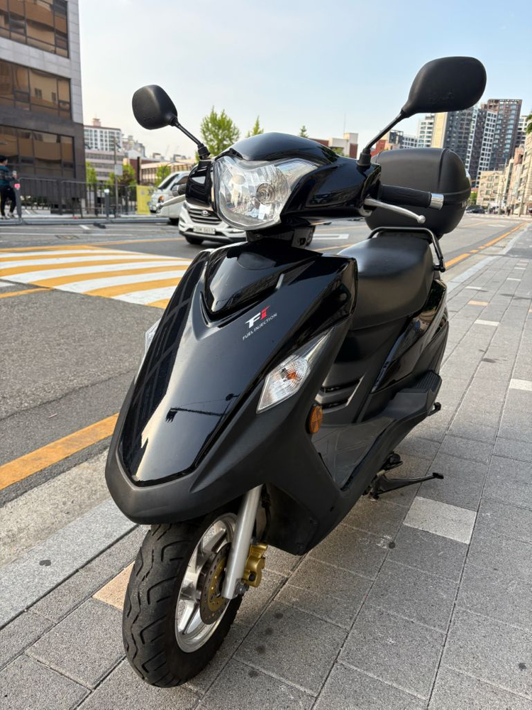 vf100 스쿠터 2022년식 상태 최상 이미지