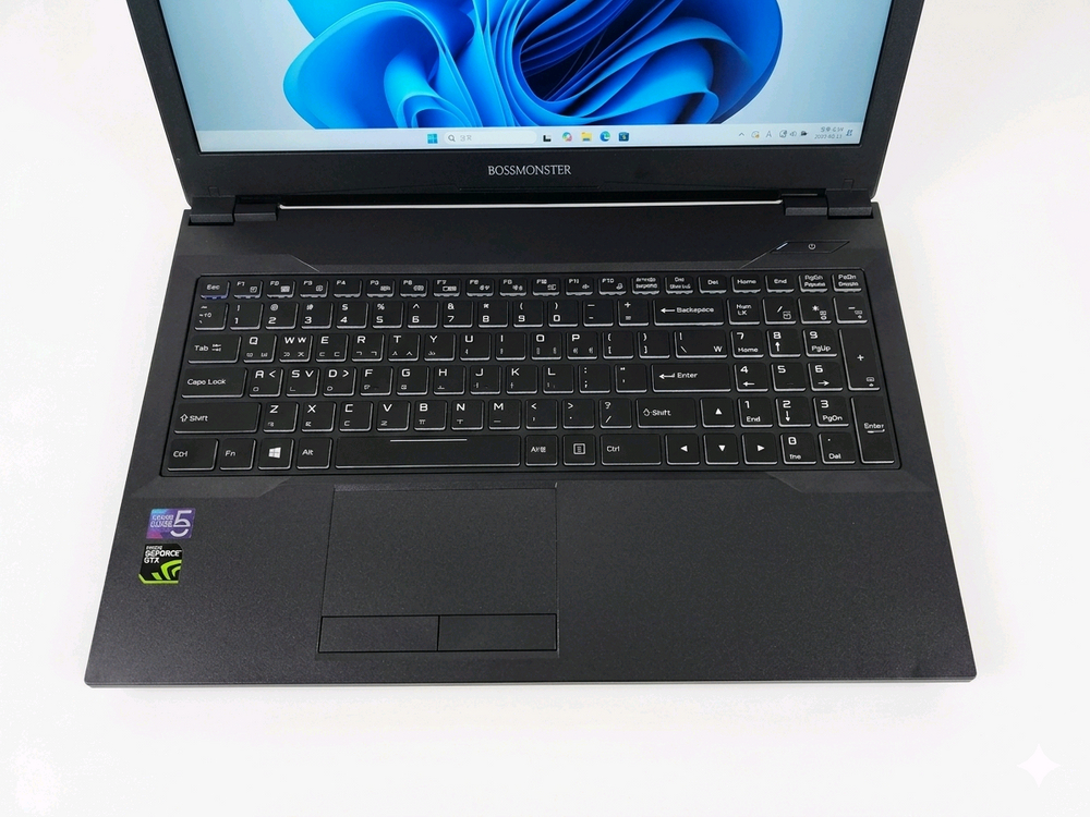 한성노트북XH58 i3 8100 gtx1050ti 이미지
