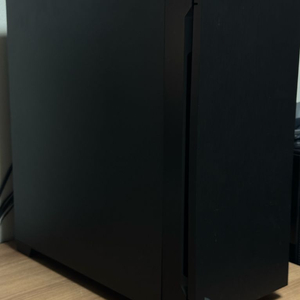 인텔 정품 i9-13900k / 2TB 작업용 게이밍 컴퓨터 이미지