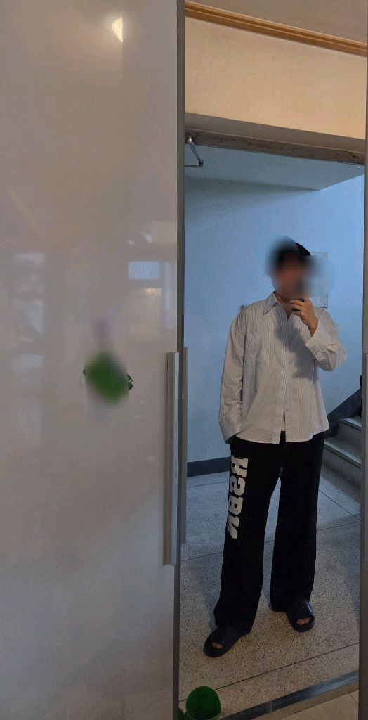 수트에이블 스트라이프 크롭셔츠 이미지