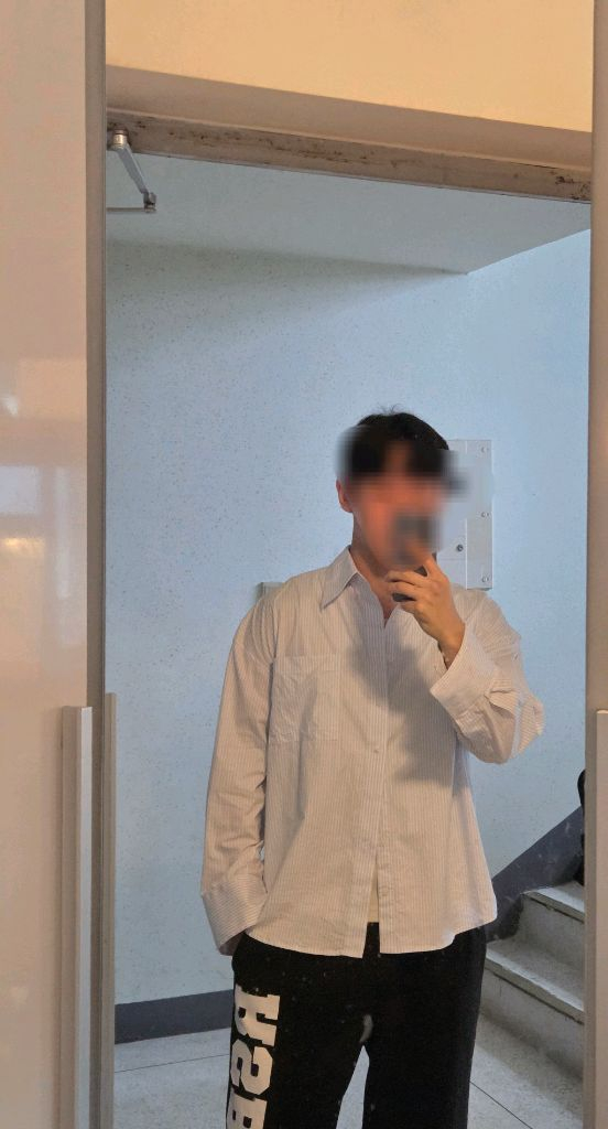 수트에이블 스트라이프 크롭셔츠 이미지