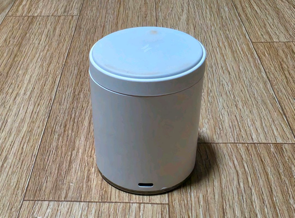 앤커 맥고 마그네틱 2in1 무선충전기 화이트 이미지