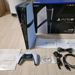 PS5 PRO 2TB 신공정 7122 팝니다. 이미지