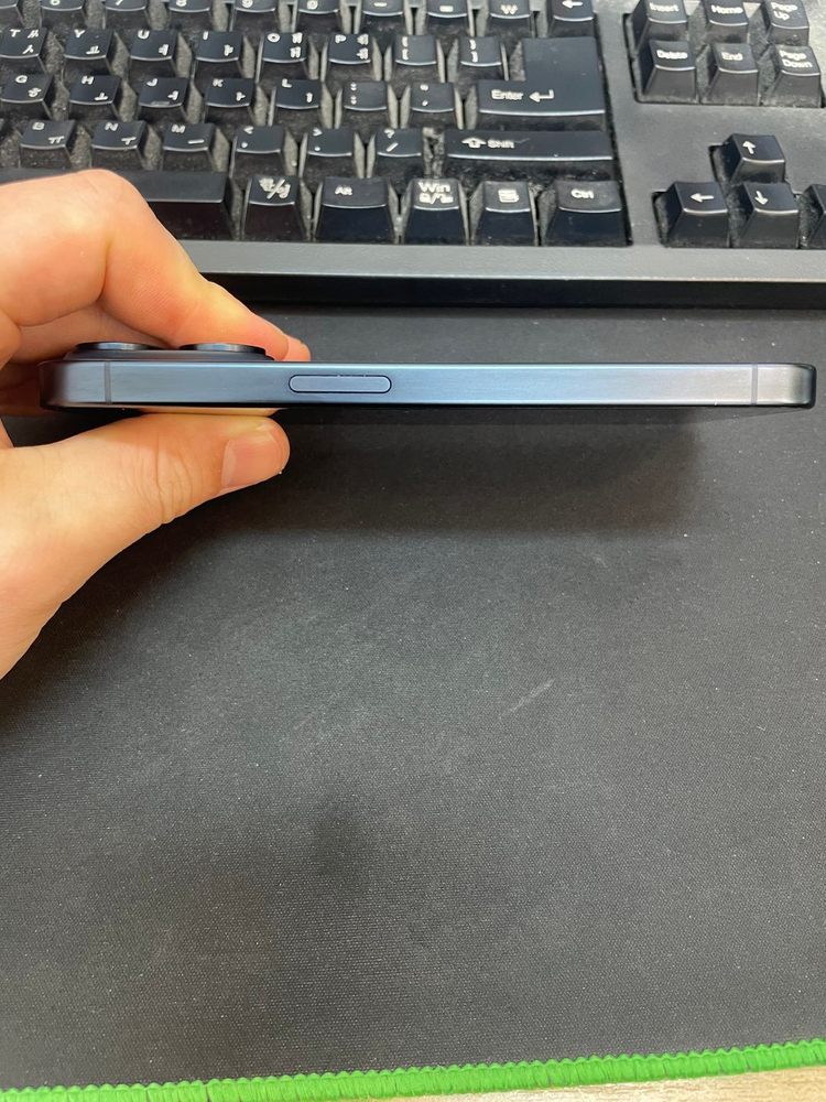 아이폰15프로 블루 128GB 상태좋은 중고87만팝니다 이미지