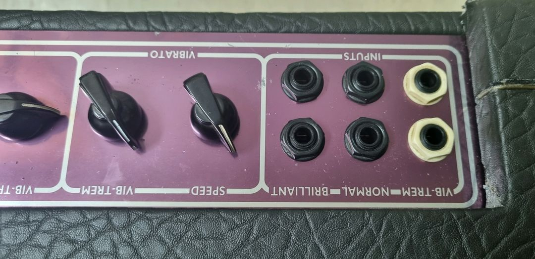 전설적인 영국 VOX AC30 6TB 기타앰프 이미지