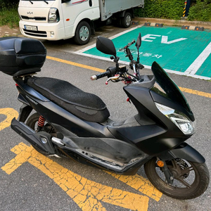 혼다 pcx125 16년 가성비차량 판매합니다 이미지