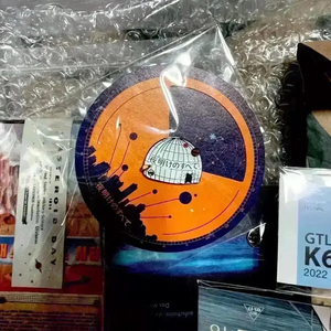 새벽의 모든 아티스트 뱃지 A3포스터 미야케쇼감독 마츠무라호쿠토 영화 이미지