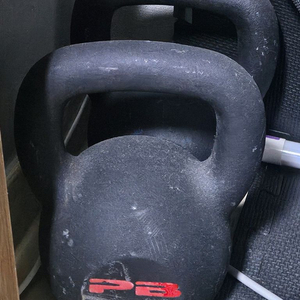 통무쇠 케틀벨 18kg 1쌍(홈짐 헬스 운동 크로스핏 바벨 원판 덤벨) 이미지