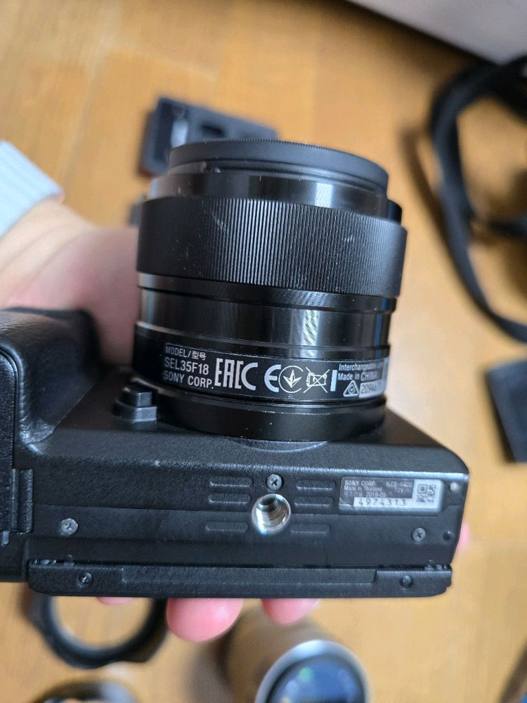 소니 A6400 미러리스 카메라 이미지