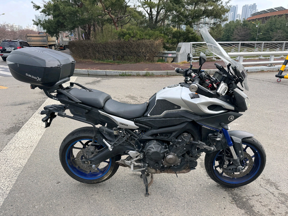 야마하 mt09 15년 트레이서 풀튜닝풀옵션 팝니다 이미지