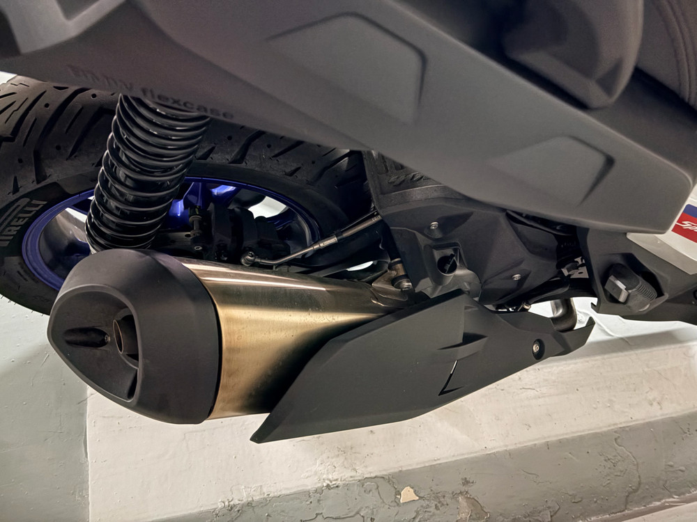 bmw c400x 24년식 이미지