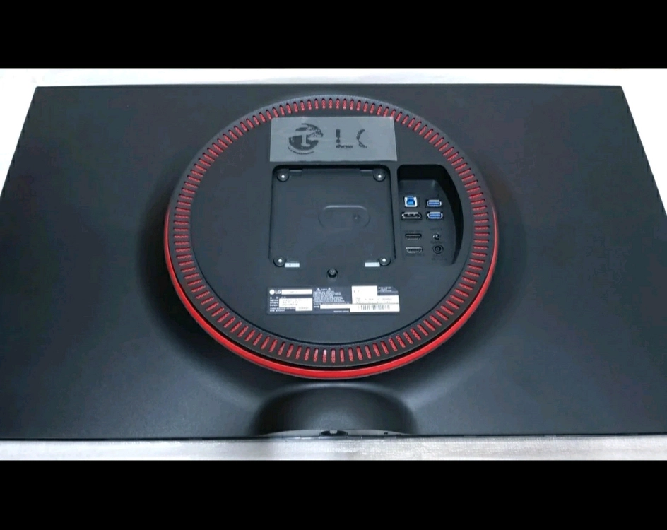 LG 32인치 게이밍모니터 32GK850F 이미지