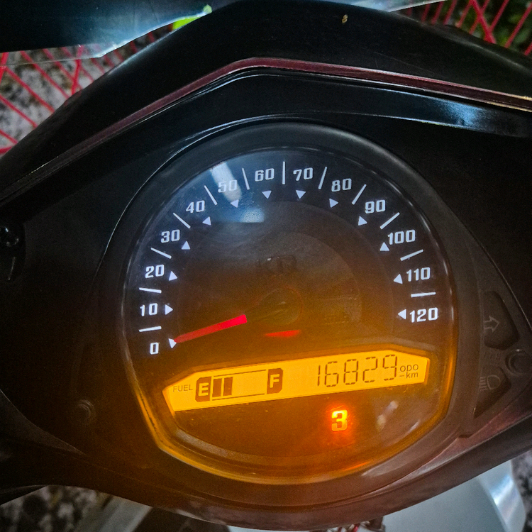 110cc 스쿠터 이미지