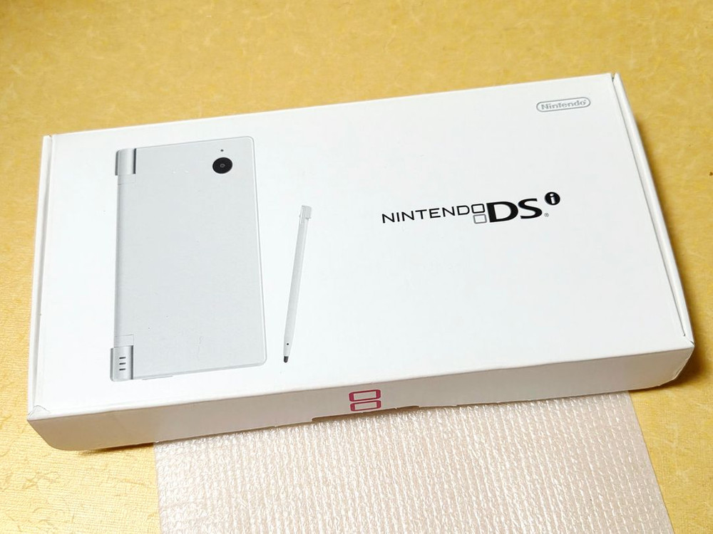 할인가능) 신품급 닌텐도 dsi 화이트 튼튼한 내구성갑 제품 dslite 레트로랜드 이미지