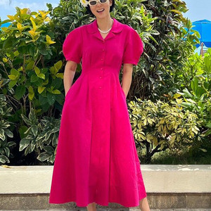 앤유 김나영 OAHU 오아후 라운드 카라 퍼프 롱원피스 린넨 반팔 마젠타 핫핑크 휴가룩 휴양지 인생샷 플레어 이미지