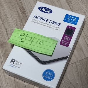 C타입 썬더볼트4 외장하드 LaCie Mobile Drive USB-C Gen2 (2TB) 풀박스 팝니다 이미지