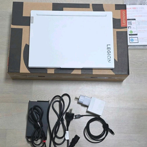 레노버 리전 슬림 7i 노트북 16IRX i9 14900hx 32g 4070 1TB 이미지
