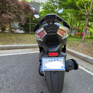 SYM VSX125 이미지