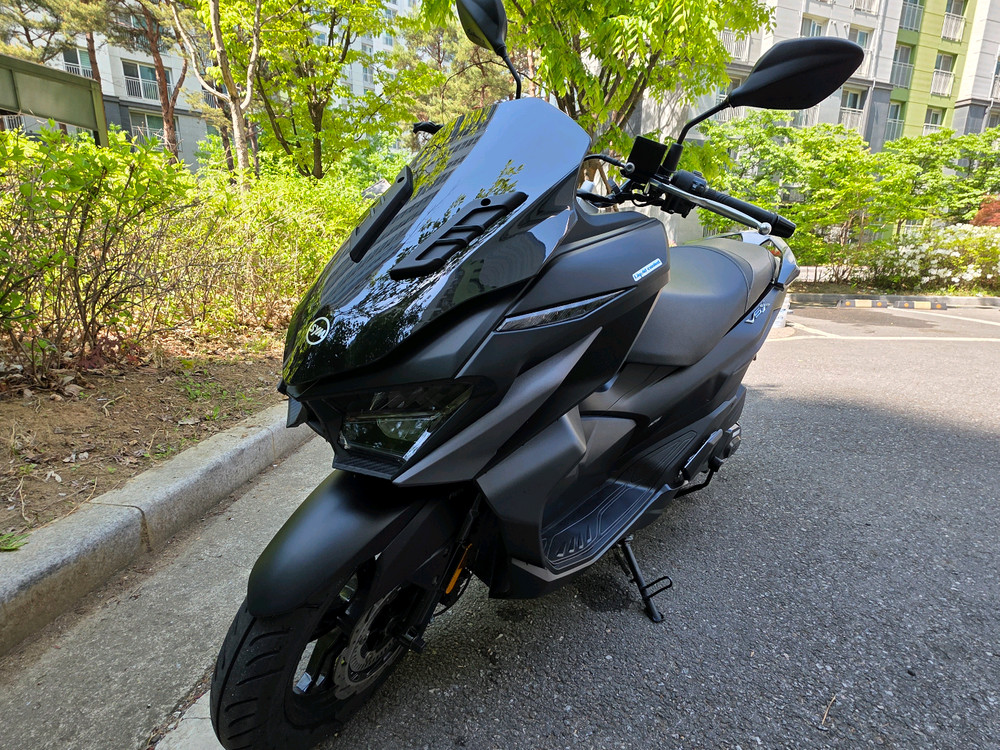 SYM VSX125 이미지