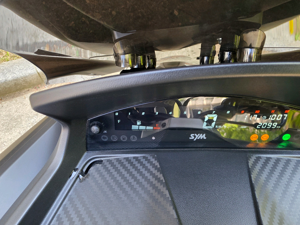 SYM VSX125 이미지