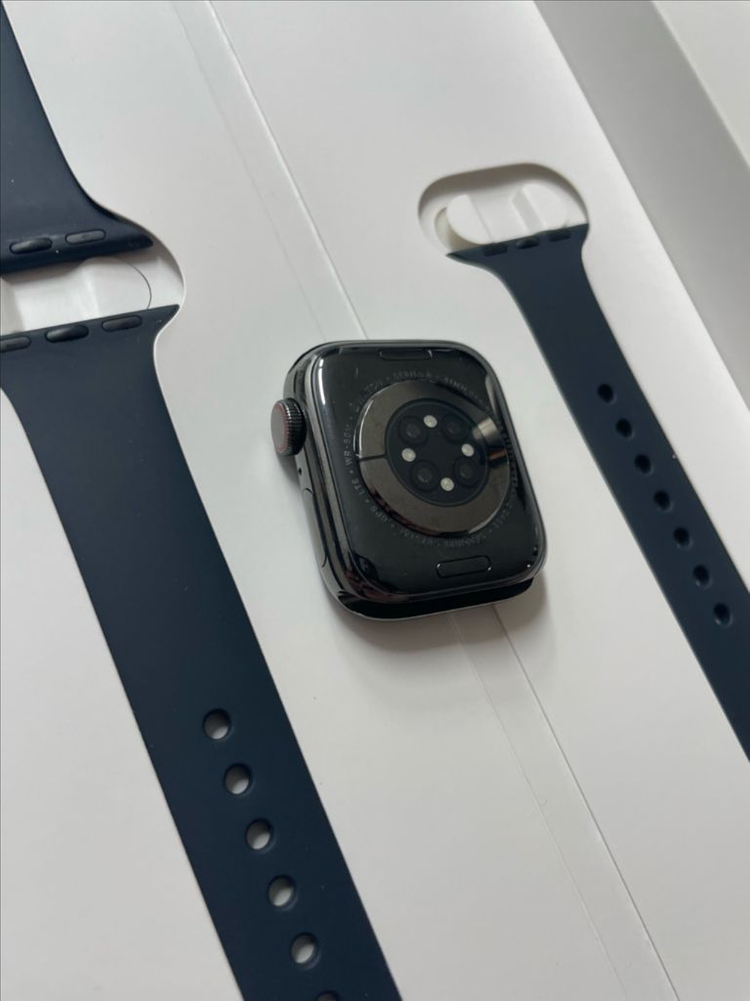 애플워치8스테인리스 41mm 그래파이트 이미지