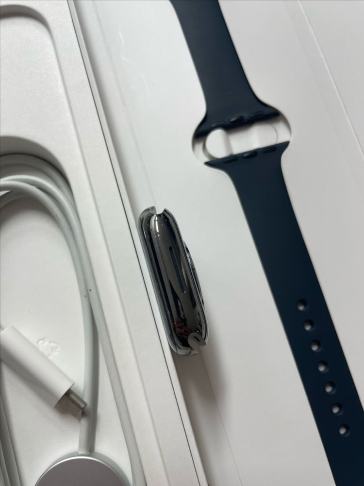 애플워치8스테인리스 41mm 그래파이트 이미지
