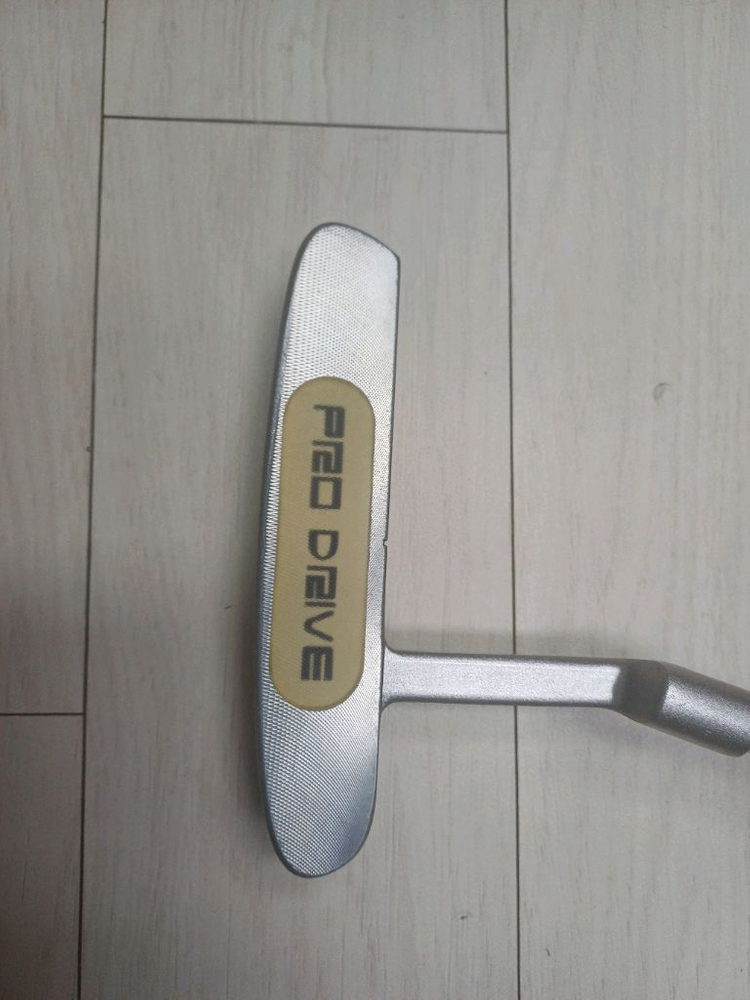 PRO DRIVE 퍼터 이미지