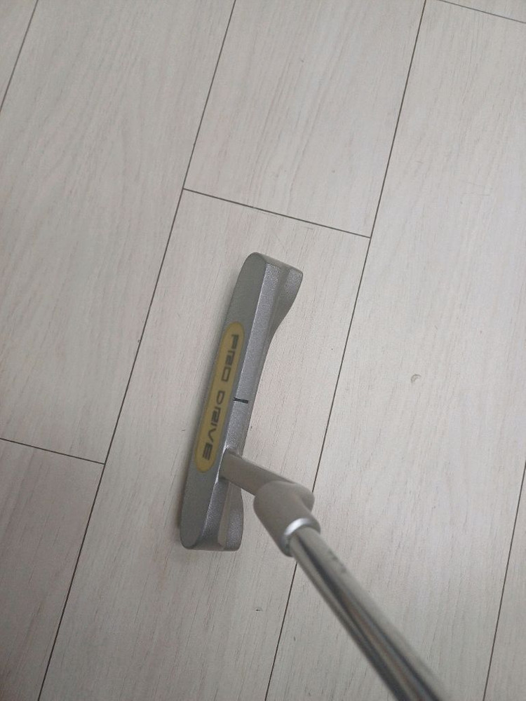 PRO DRIVE 퍼터 이미지