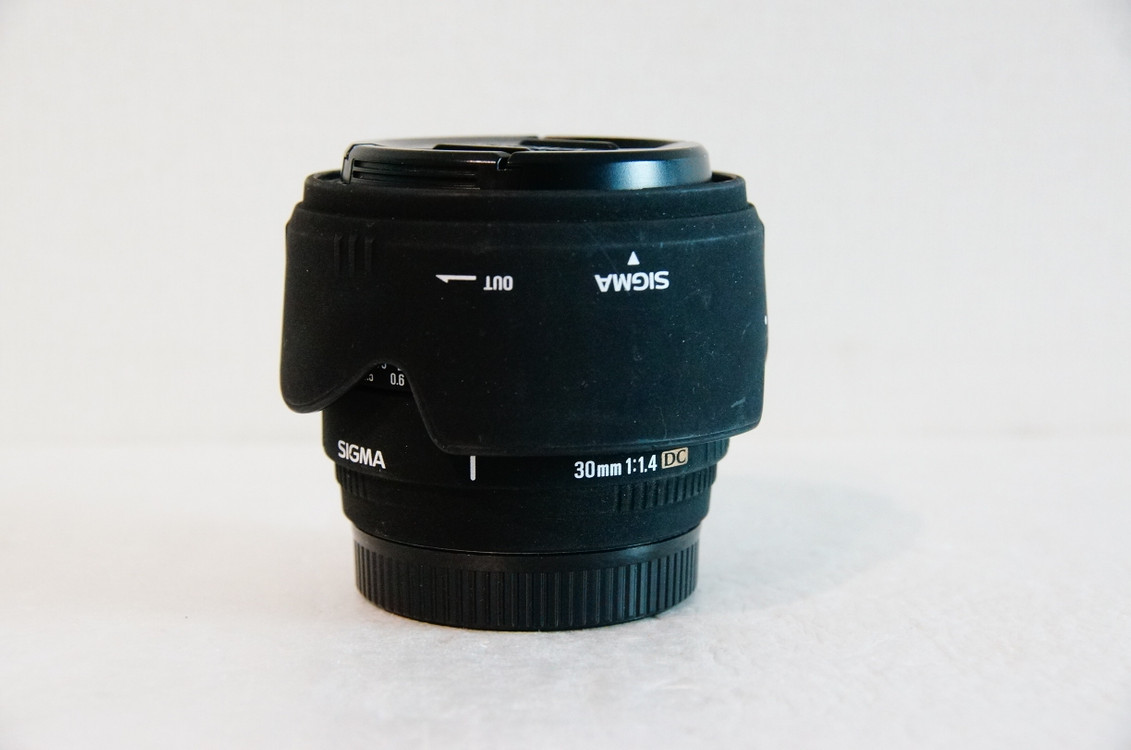 [소니용] 시그마 삼식이 30mm f/1.4 EX 알파마운트 렌즈팝니다 이미지