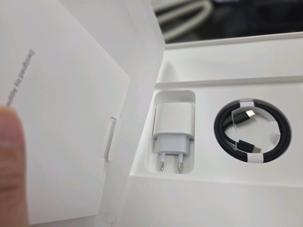 아이패드 프로 M5 13인치 256G 셀룰러 + 애플펜슬 프로 이미지