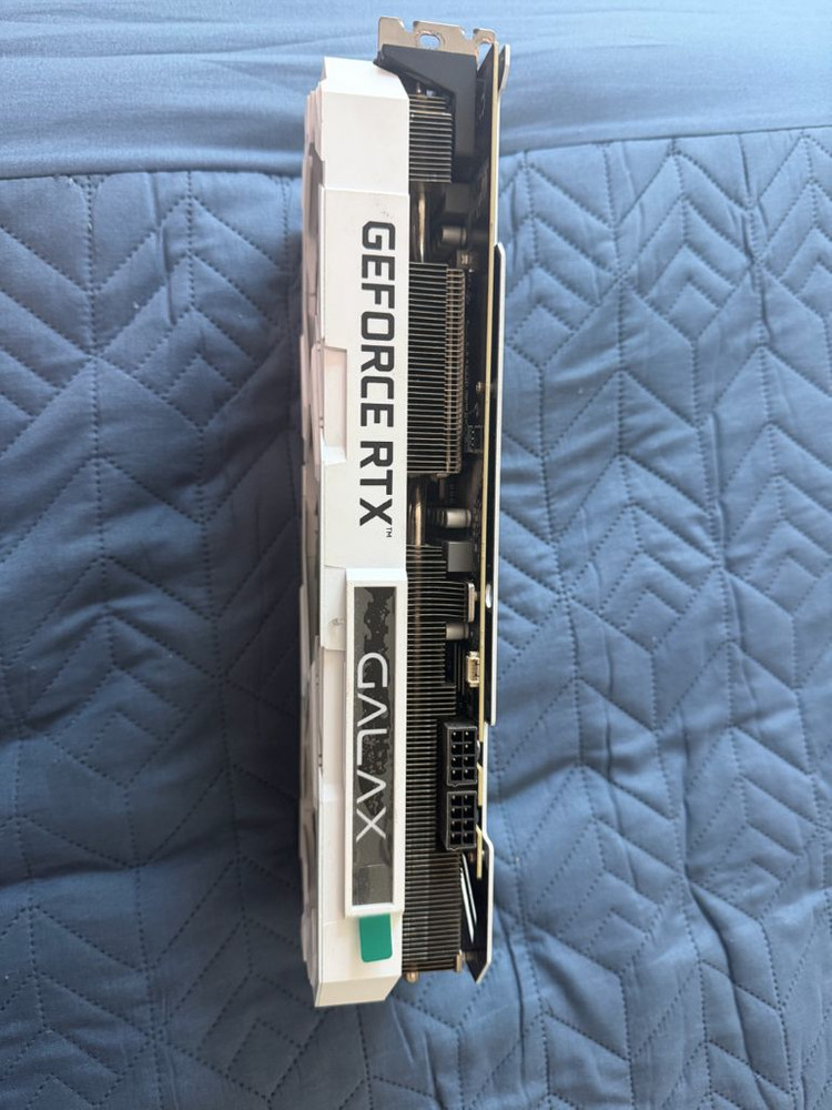 갤럭시 RTX 3080 Ti ex gamer white그래픽카드 이미지