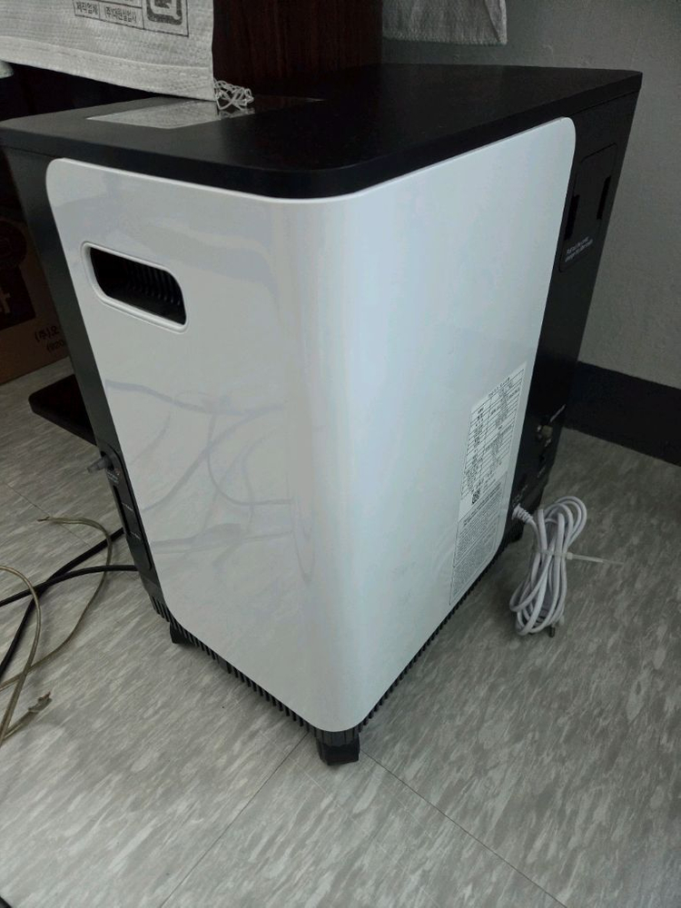 KONEO 산소발생기 10L 가정용(산소호흡기) 이미지