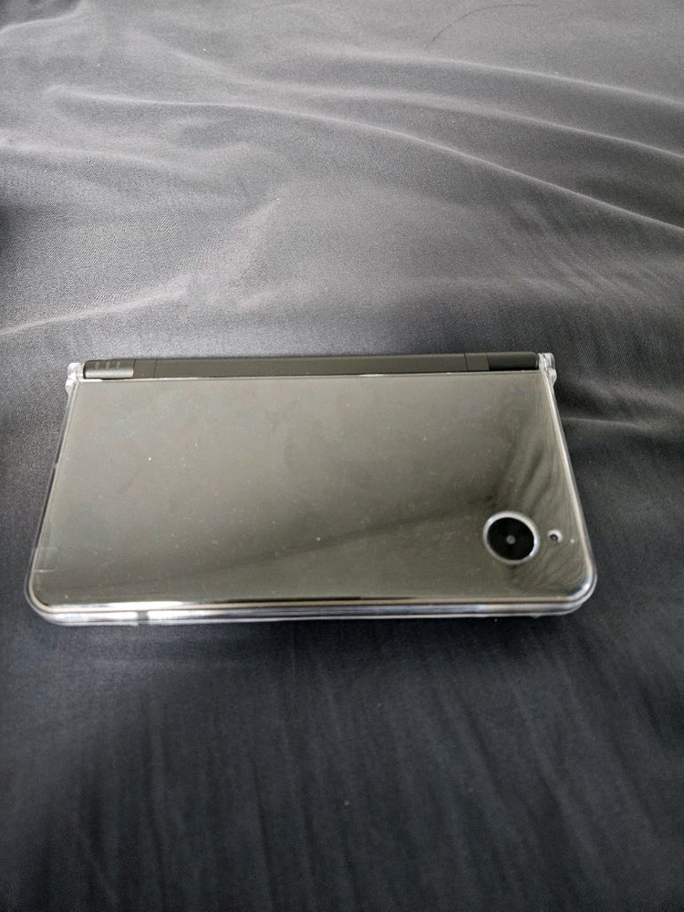 네고가능) 닌텐도 dsi ll 블랙 색상 판매합니다 이미지