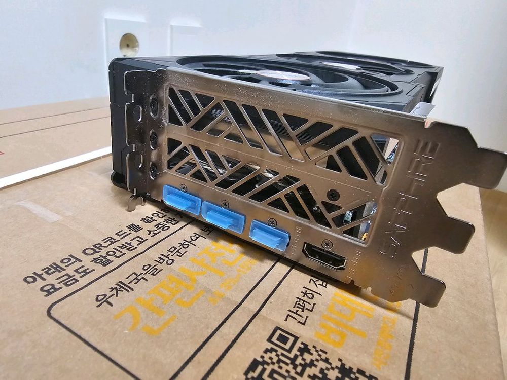 사파이어 RX9070 XT 펄스 팝니다 이미지