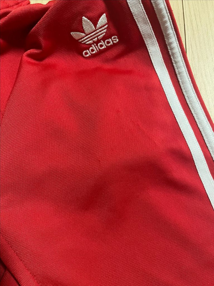 아디다스 키즈 트레이닝복 세트 100 이미지
