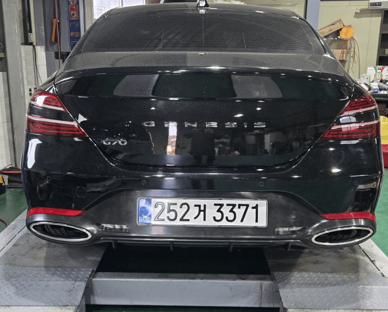 제네시스 g70 2.0 페리 22년식 판매합니다. 이미지