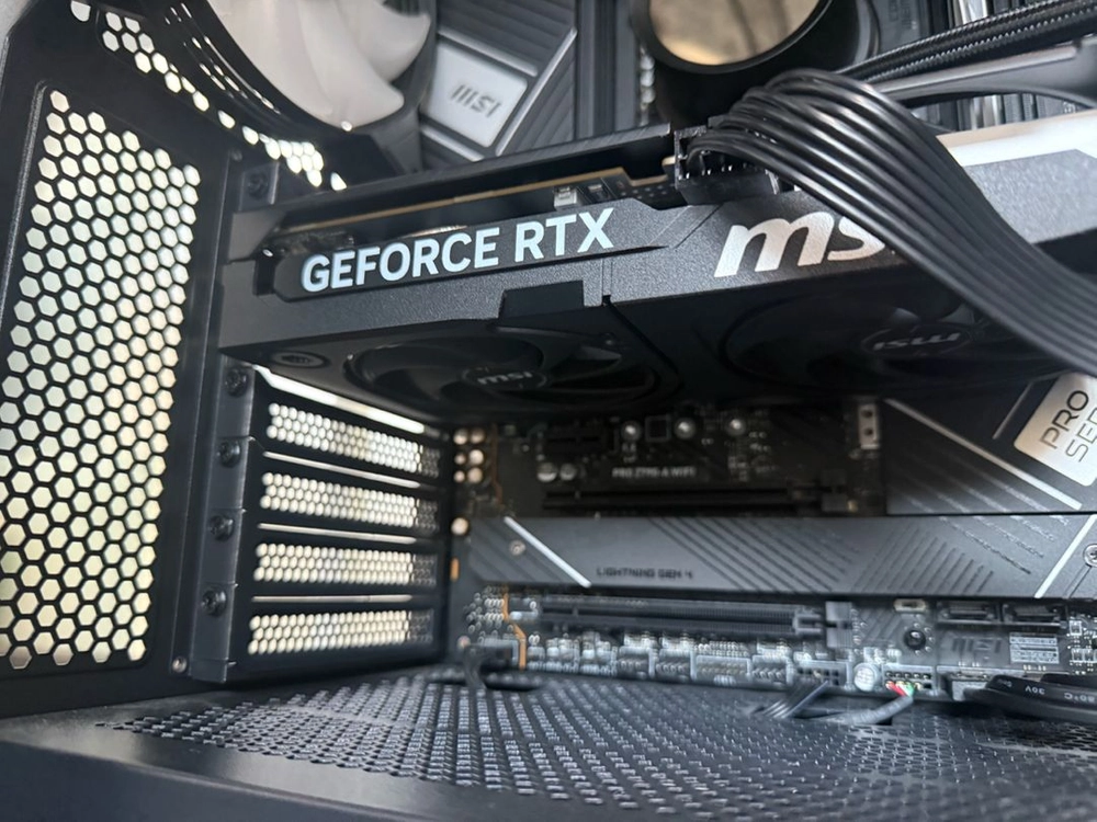 [고사양 게이밍/작업용 PC 판매] i9-14900KF / RTX 5060Ti 16GB / Z790 WIFI 이미지
